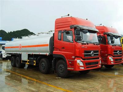 Xe xitec chở xăng dầu Dongfeng 26 khối nhập khẩu