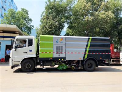 Xe quét rác hút bụi đa năng 13 khối Dongfeng nhập khẩu
