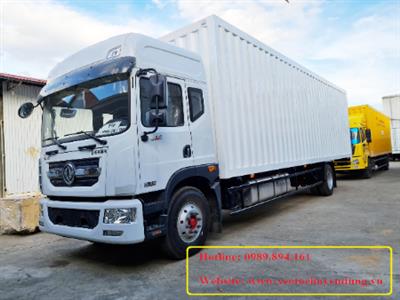 Xe tải thùng container Dongfeng chở Pallet chứa cấu kiện điện tử