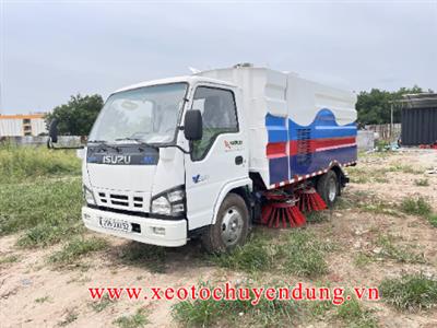 Xe quét hút bụi đường Isuzu 5 khối model mới nhất