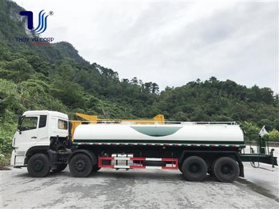 Xe phun nước rửa đường Dongfeng 17 khối 2
