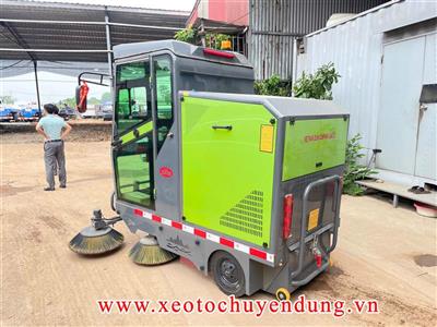xe-quet-nha-xuong-chay-dien