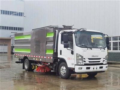 xe-quet-rac-hut-bui-duong-10-khoi-isuzu